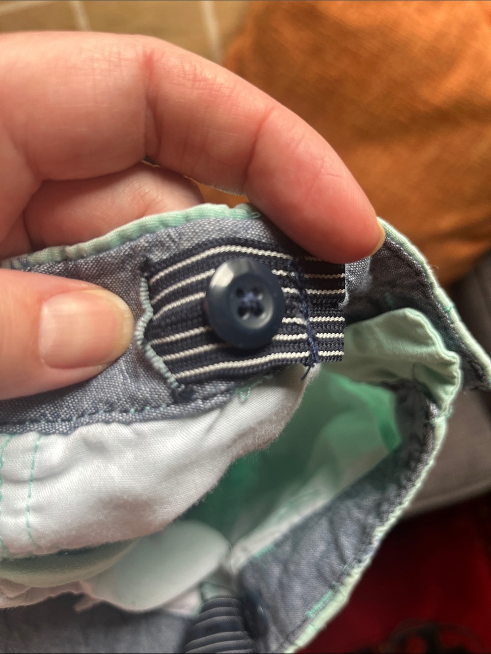 OshKosh B'gosh Mint Shorts with Navy Fishbone Print - Picture 6 of 6